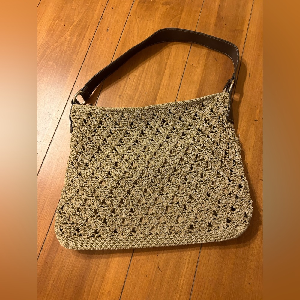 Woven style purse